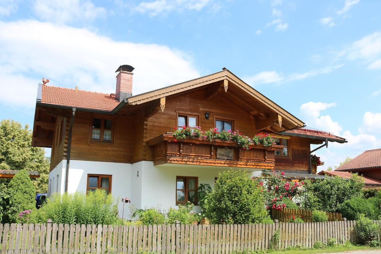 Haus Blumenfeld-Schwaiger Lägenhet Übersee Exteriör bild